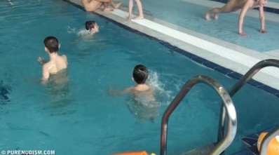 Poolside activities 1 Full HD - Naturism promotes openness toward the body