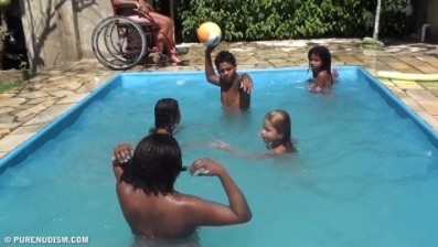 Oceanic Backyard Noon # 1 Full HD - Naturism as the meaning of life
