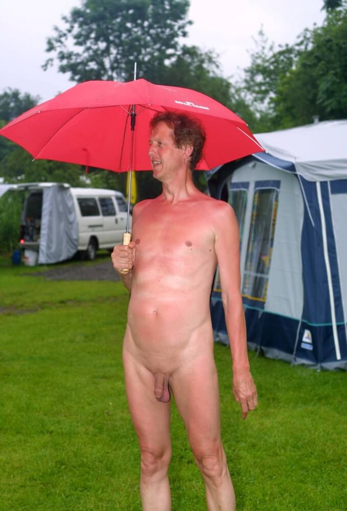 Holland Green Field Profile pics - Not being afraid of nudity is the path to inner freedom and harmony