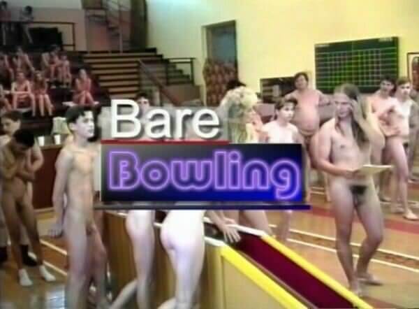 Enature - bare bowling - Nudists live together in nature and in groups