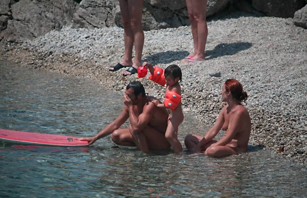 Beach Nudist Family Shore Camp pics - Getting rid of swimsuits