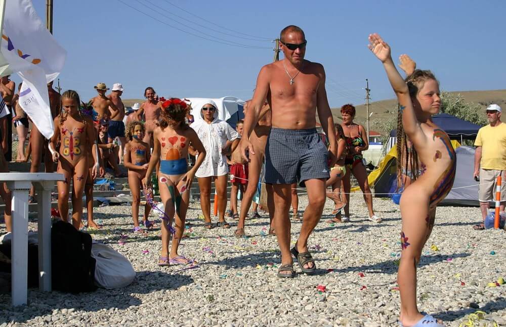 Beach Time Talent Show pics - Belief in oneself and ones own strengths are important qualities for practitioners of naturism and nudism