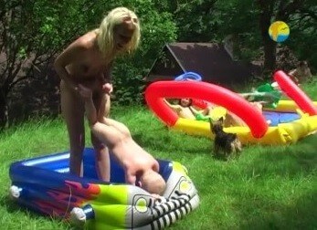 Naturist Freedom: Not only Skipping Ropes - Family naturism in the modern world