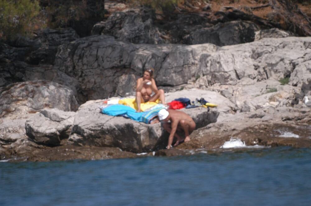 Croatian Rock-Front Coast pics - Naturism is based on love for oneself and nature