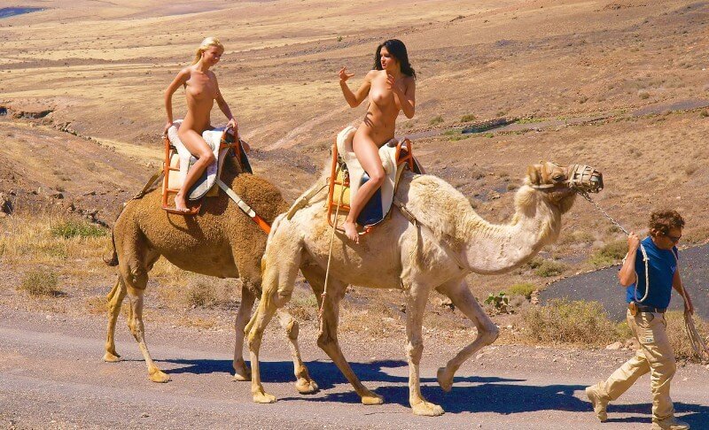 Funny Moments Life pics - Nudism and naturism are a path to self-acceptance