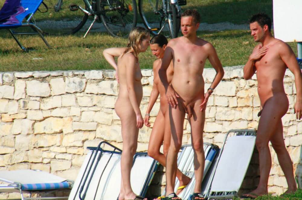 Ula FKK Couples Profile pics - The idea of freedom and self-acceptance, as embodied by Adam and Eve, is important