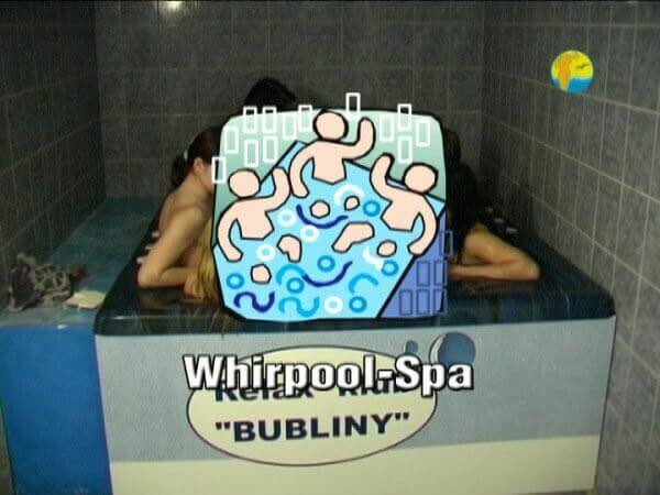 Naturist Freedom: Whirpool Spa - Getting rid of clothes
