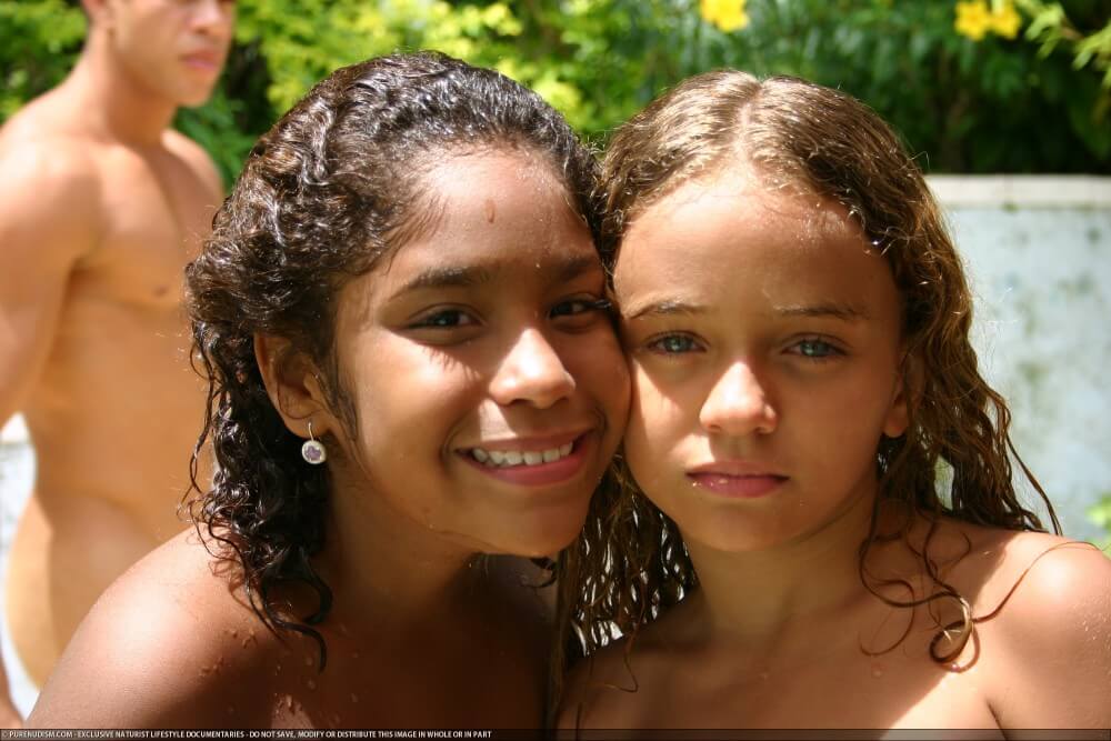 Tropical Naturism gallery - Naturism and nudism are a path to spiritual peace