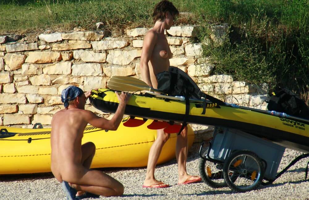 Rafting Team Excursions pics - Nudity is part of natural existence