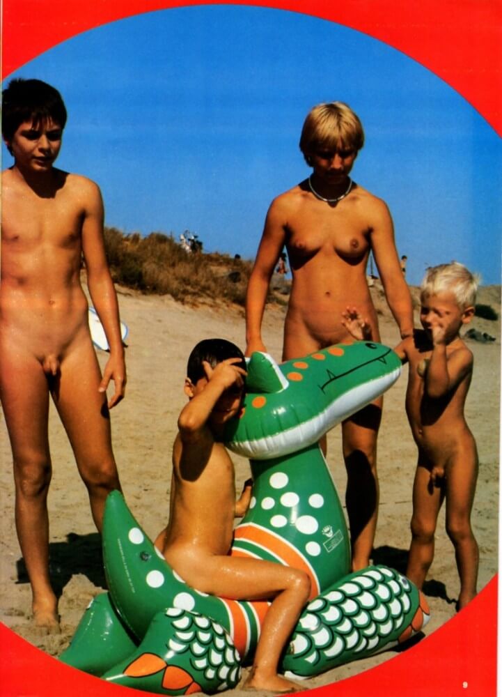 Jung und Frei Nr 15 - Nudism and naturism bring you closer to nature