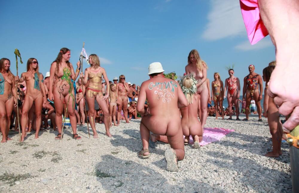 Naturist Boy Sun Warrior pics - Naturalness and freedom are the core principles of naturism and nudism
