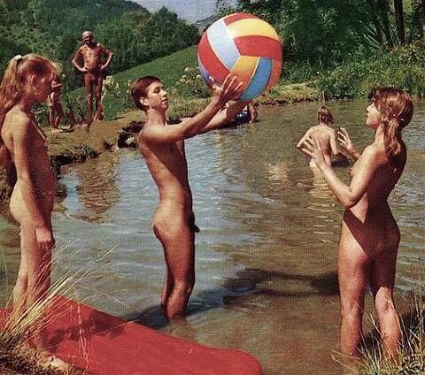 Vintage nudism photos - Nudists only allowed
