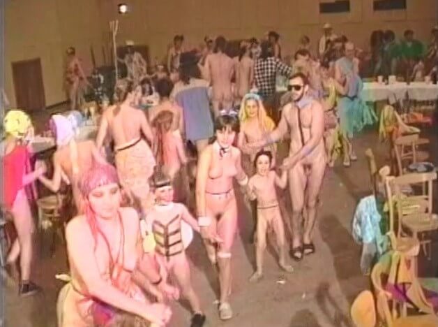 Helios Natura: Masquerade Carnival - The benefits of naturist vacations